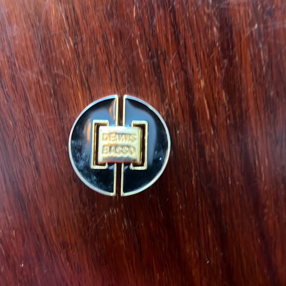 Vintage Dennis Basso coat button. Lovely piece.
